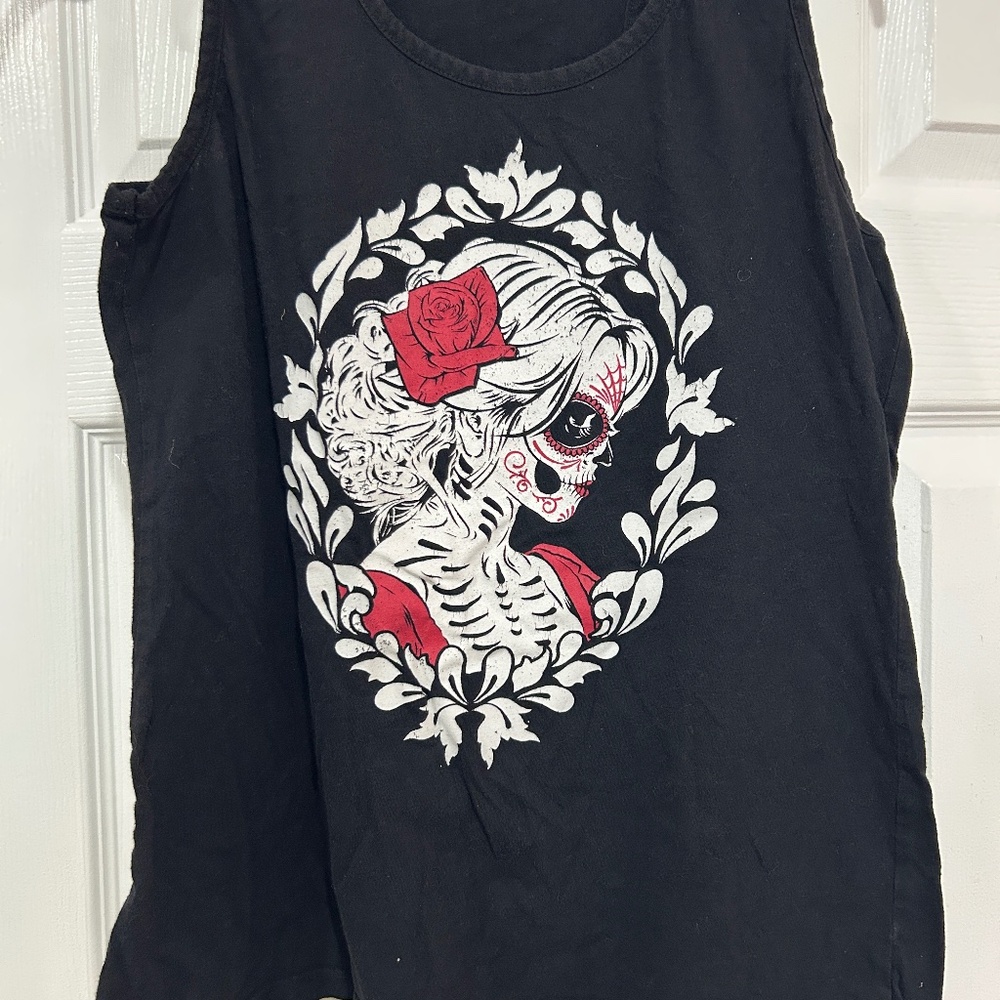 Black matter size large black tank top.